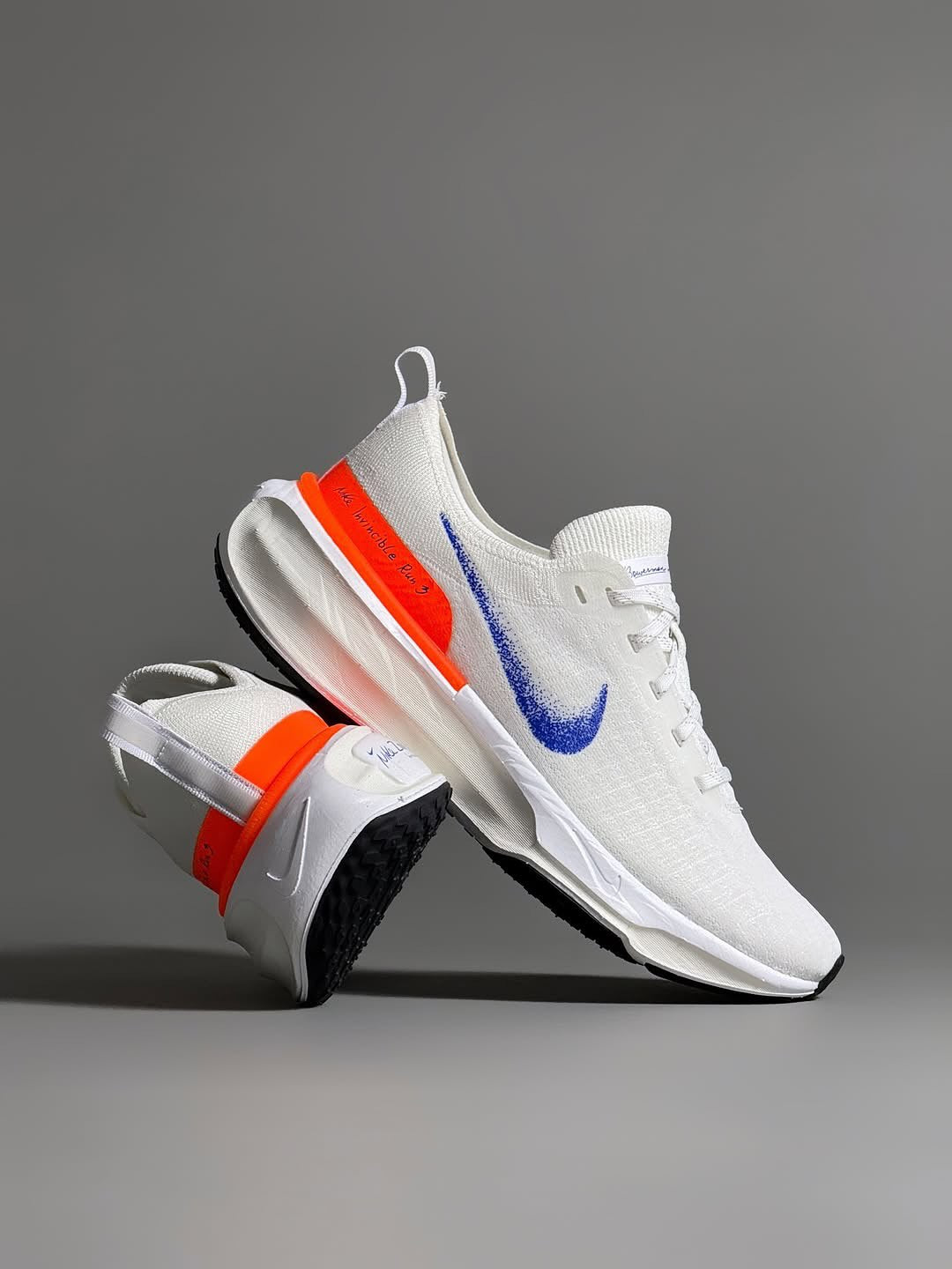 NIKE INVISIBLE "RUN 3 BLUEPRINT"